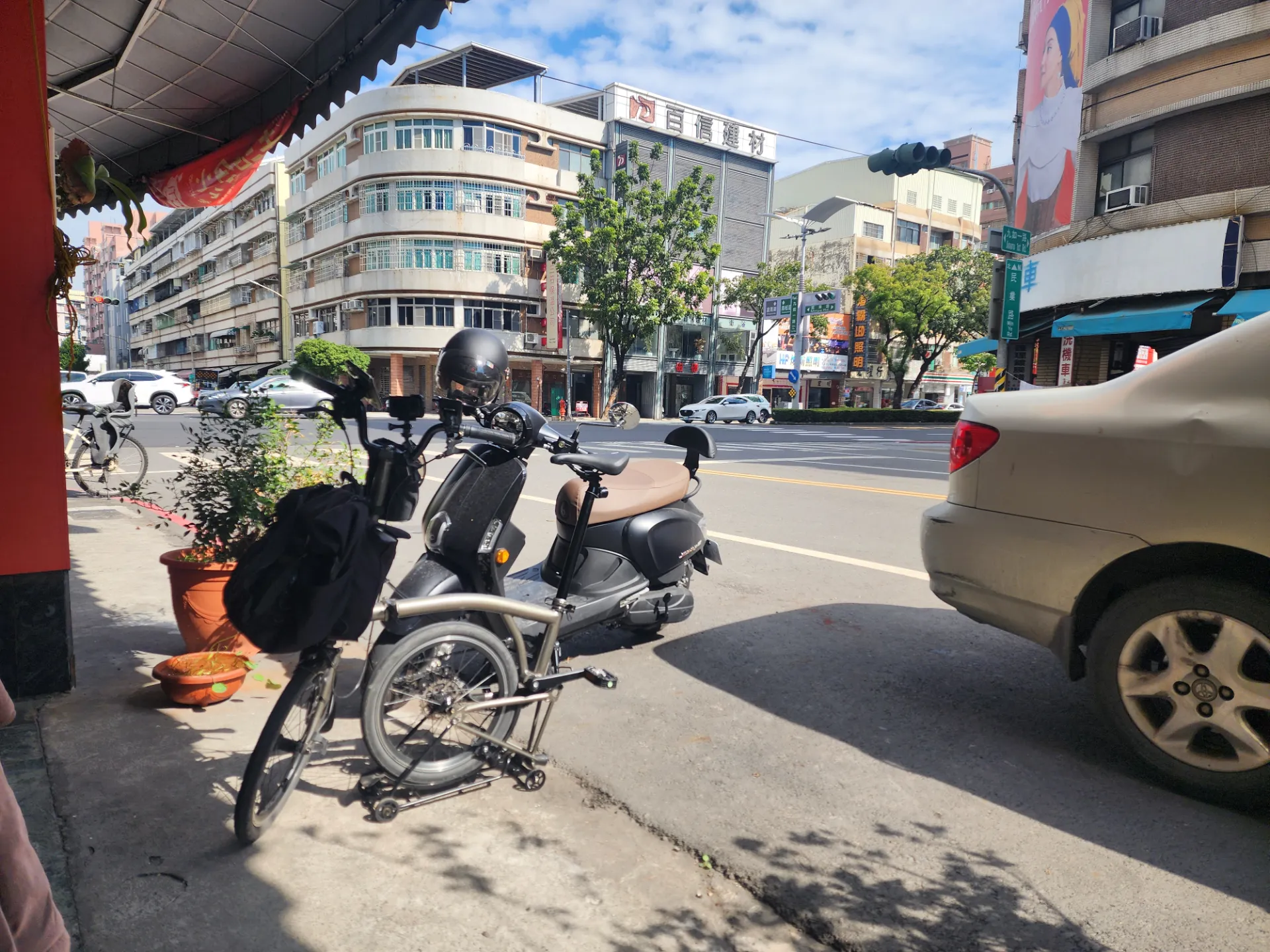 가오슝 청칭호, 시립역사박물관 자전거 투어 사진 1