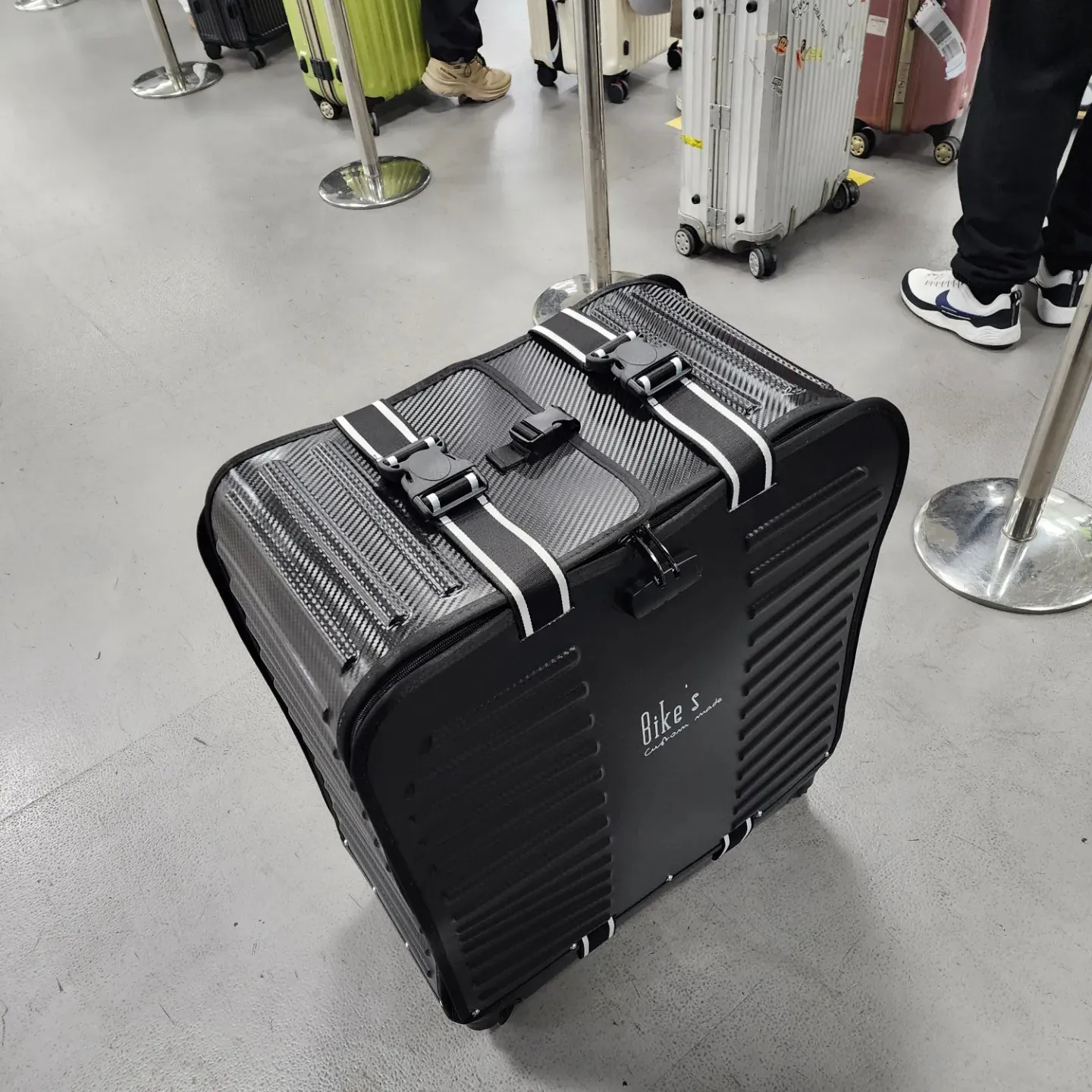 트라이폴드 미니벨로 수하물로 부칠때 포장 방법 사진 1